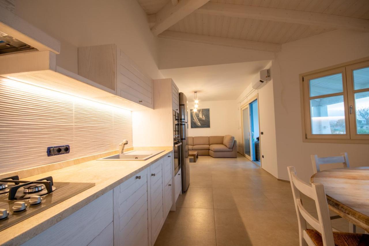 Enaja - Luxury Retreat Aparthotel Budoni Eksteriør bilde
