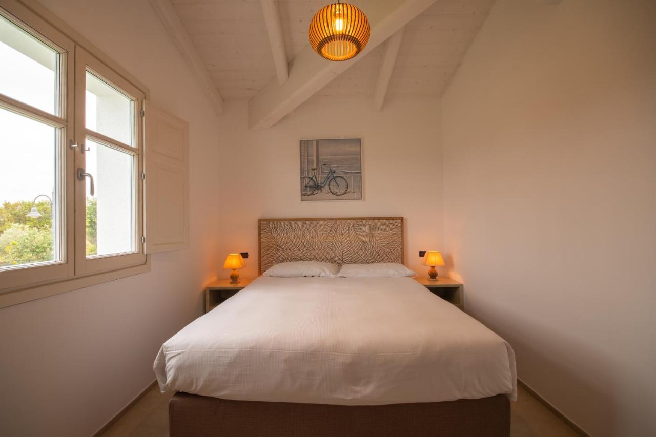 Enaja - Luxury Retreat Aparthotel Budoni Eksteriør bilde
